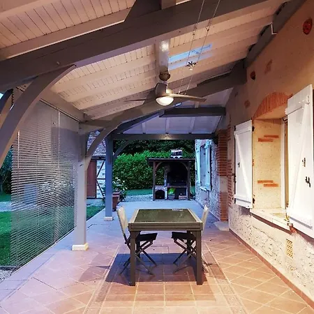Maison De Campagne Familiale 10 Pers